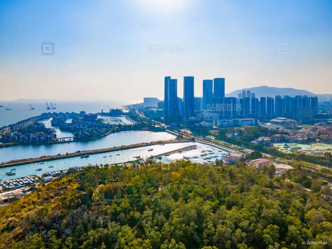 航拍中国福建省厦门思明区香山游艇会全景